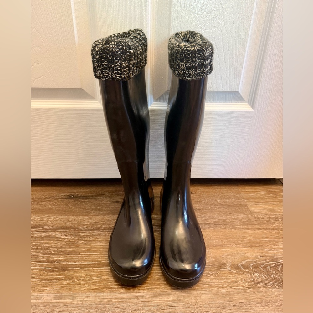 JustFab Rockie Fold Over Cuff Rain Boots in Black, Women’s Size 6 - Picture 3 of 8